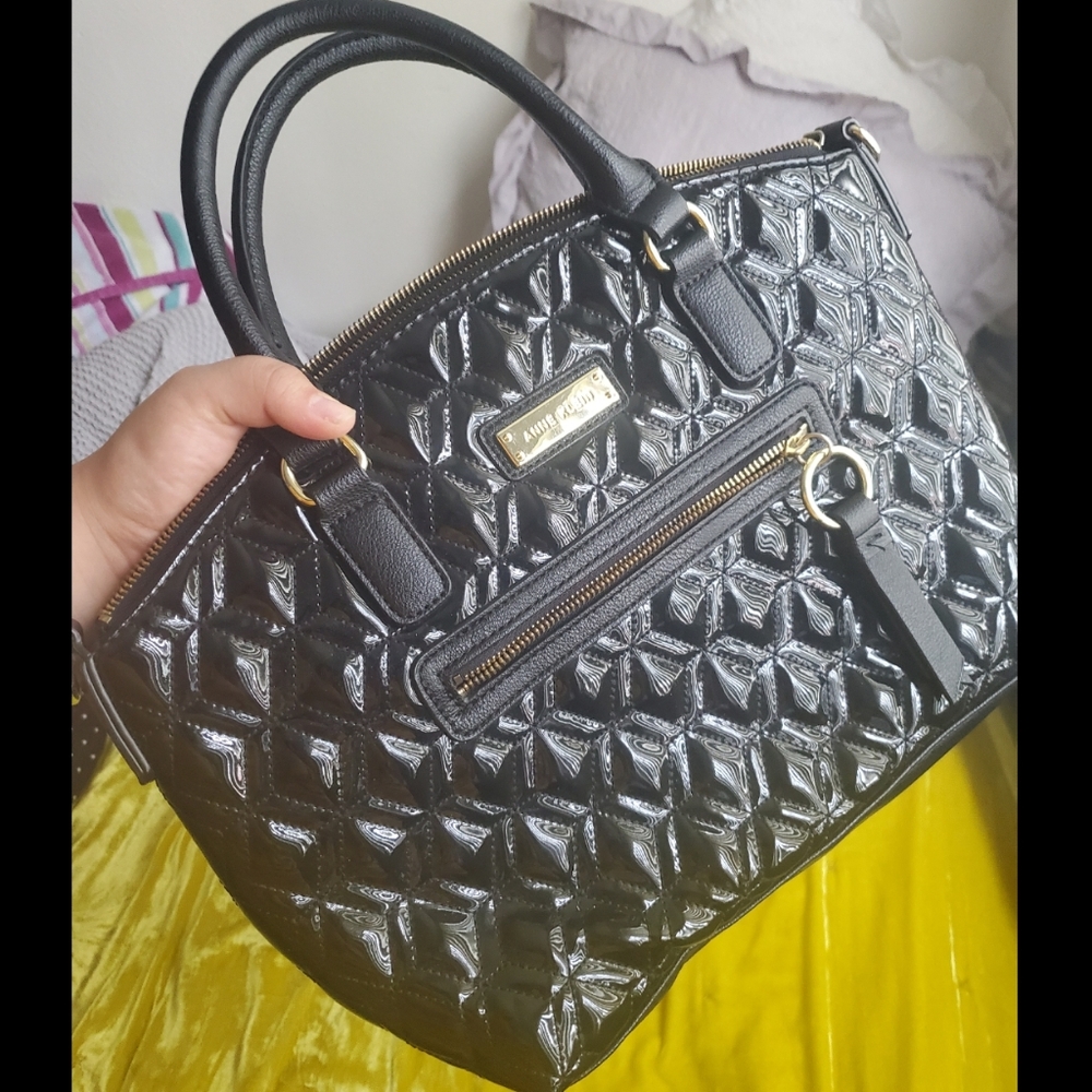 Anne Klein must have black pho leather bag
